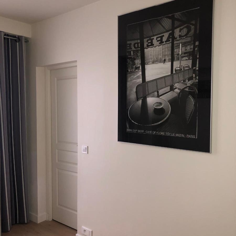 Near Eiffel Tower - Beautiful Flat Apartment ปารีส ภายนอก รูปภาพ