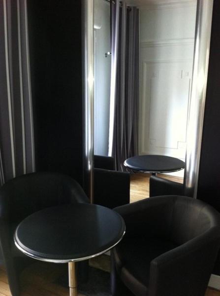 Near Eiffel Tower - Beautiful Flat Apartment ปารีส ภายนอก รูปภาพ